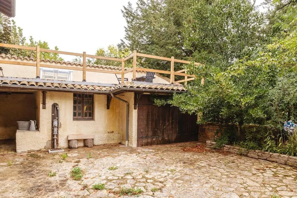 La Maison D'Elise - Au Coeur Du Village Pont-de-Vaux 0*,  France